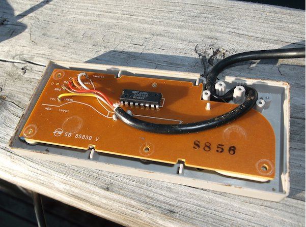 Back of NES Controller - opened