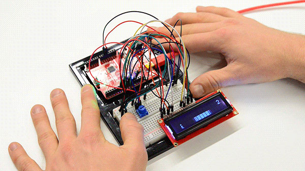 The farther you run, the higher your score 